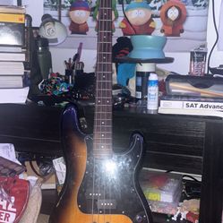 Fender Squire P- Bass Gutair  