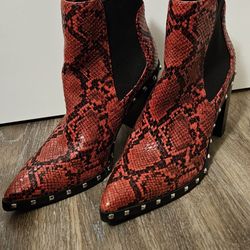 Women’s Boots