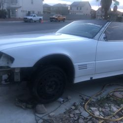 1995 MERCEDES SL For PARTS!  - Let Me Know What U Need For Your 1(contact info removed) MERCEDES SL 