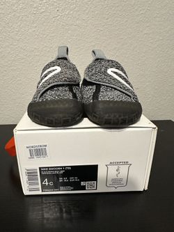 Nike Swoosh1 Size 4C