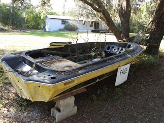 Free bass boat,needs all hardware and motor