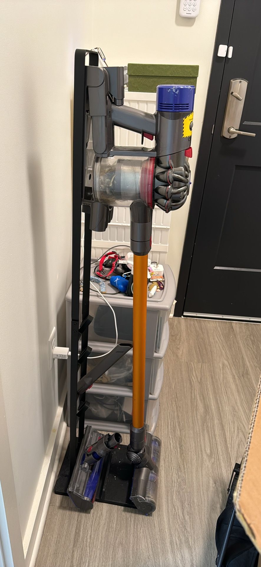 Dyson Vacuum Stand, Vacuum Is Not Included 