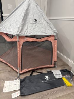 The California Beach Co. Pop 'N Go Playpen