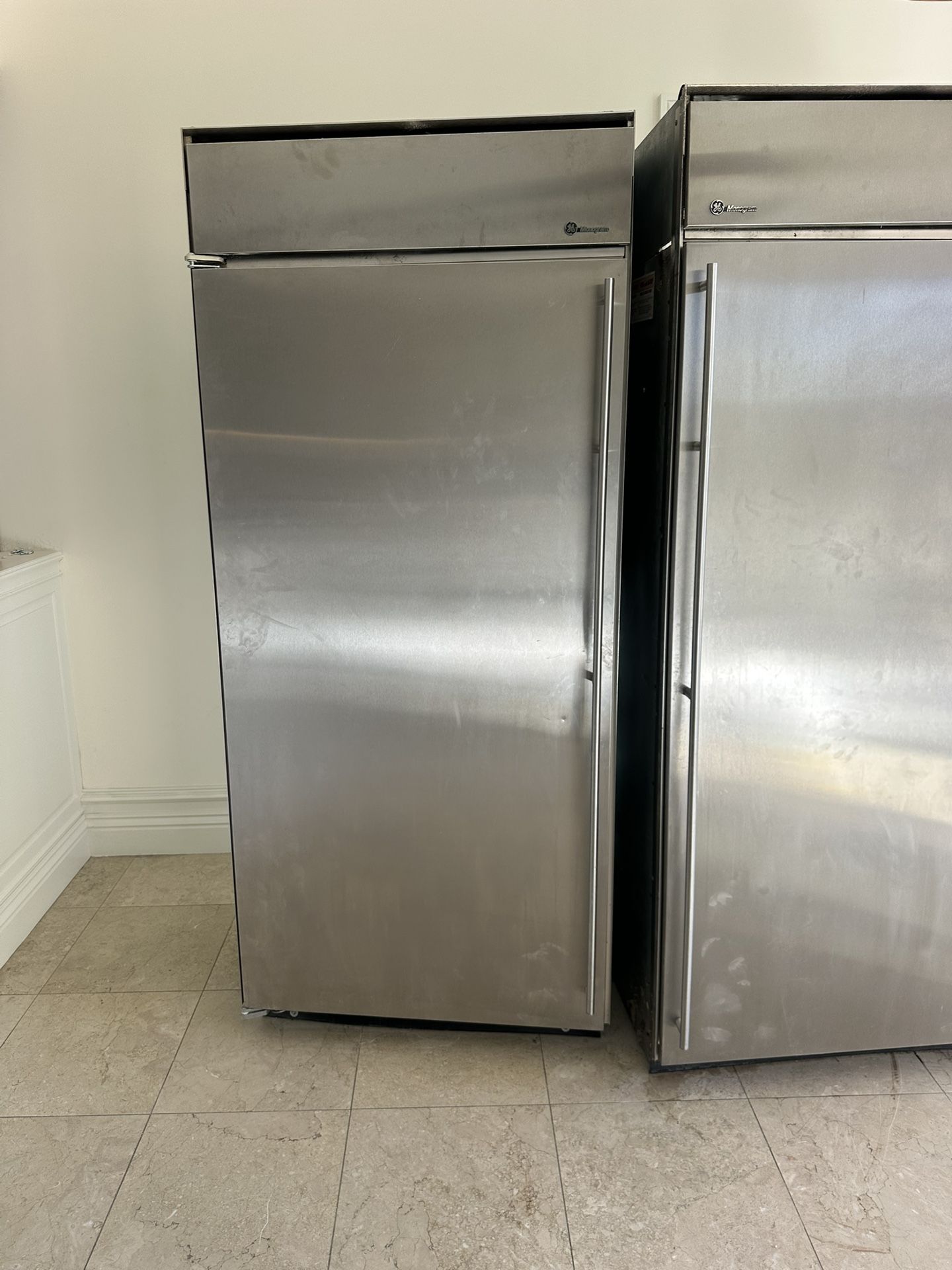 36 In Ge Freezer Or Refrigerator