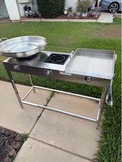 3 Burner Stove with comal and Plancha