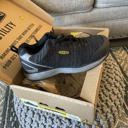 Keen Shoes/boots 