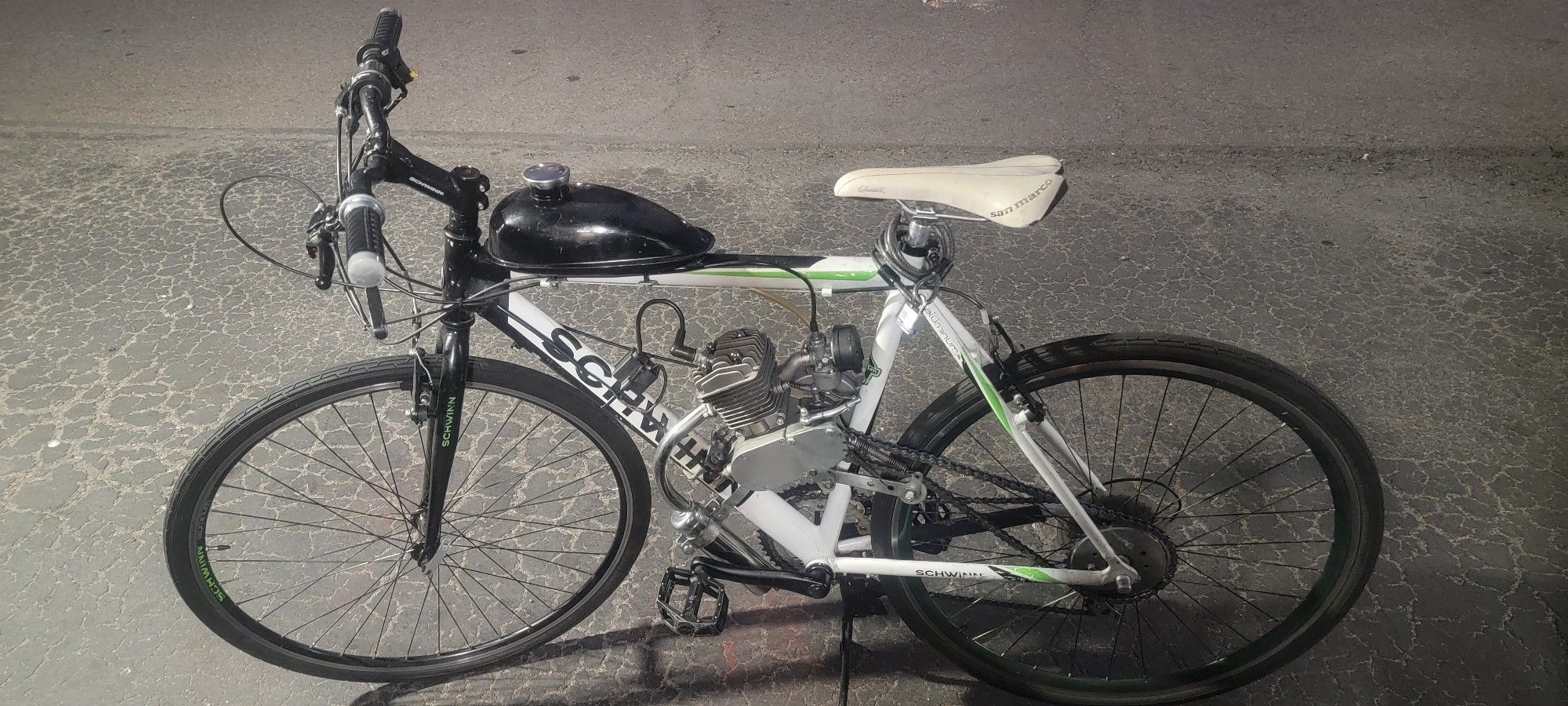 80cc Varsity 1200 Schwinn Bicycle