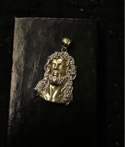 14k gold christ pendant