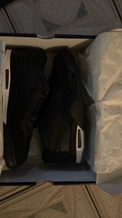 Air Jordan 4 RM
