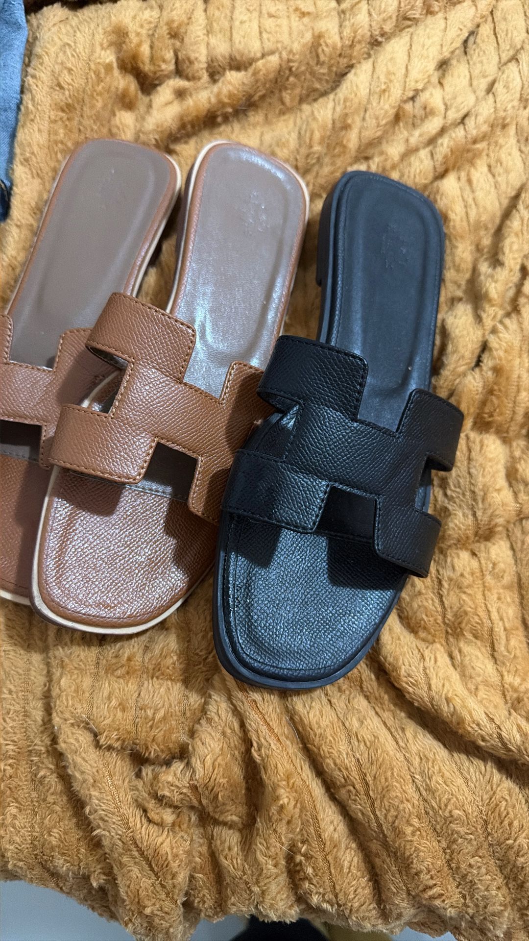 Sandals Each $40 Size 6