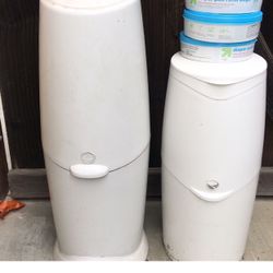 Two Diaper Genies With Disposal inserts