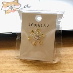 Gold Crystal Snow Brooch