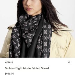 Louis Vuitton Authentic Scarf for Sale in Miami Beach, FL - OfferUp