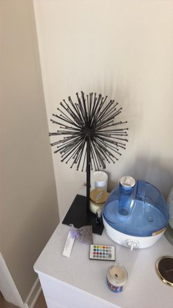 Home decor sculpture
