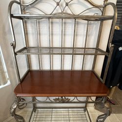 Baker’s Rack