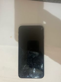 iPhone 8 Plus.