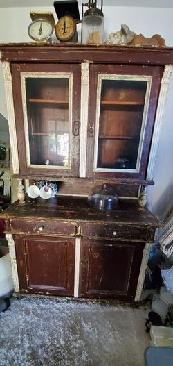 1800's primitive cabinet