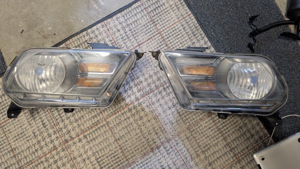 2010 Mustang Headlights, Left And Right