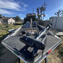 1994 Bass tracker 17 pro