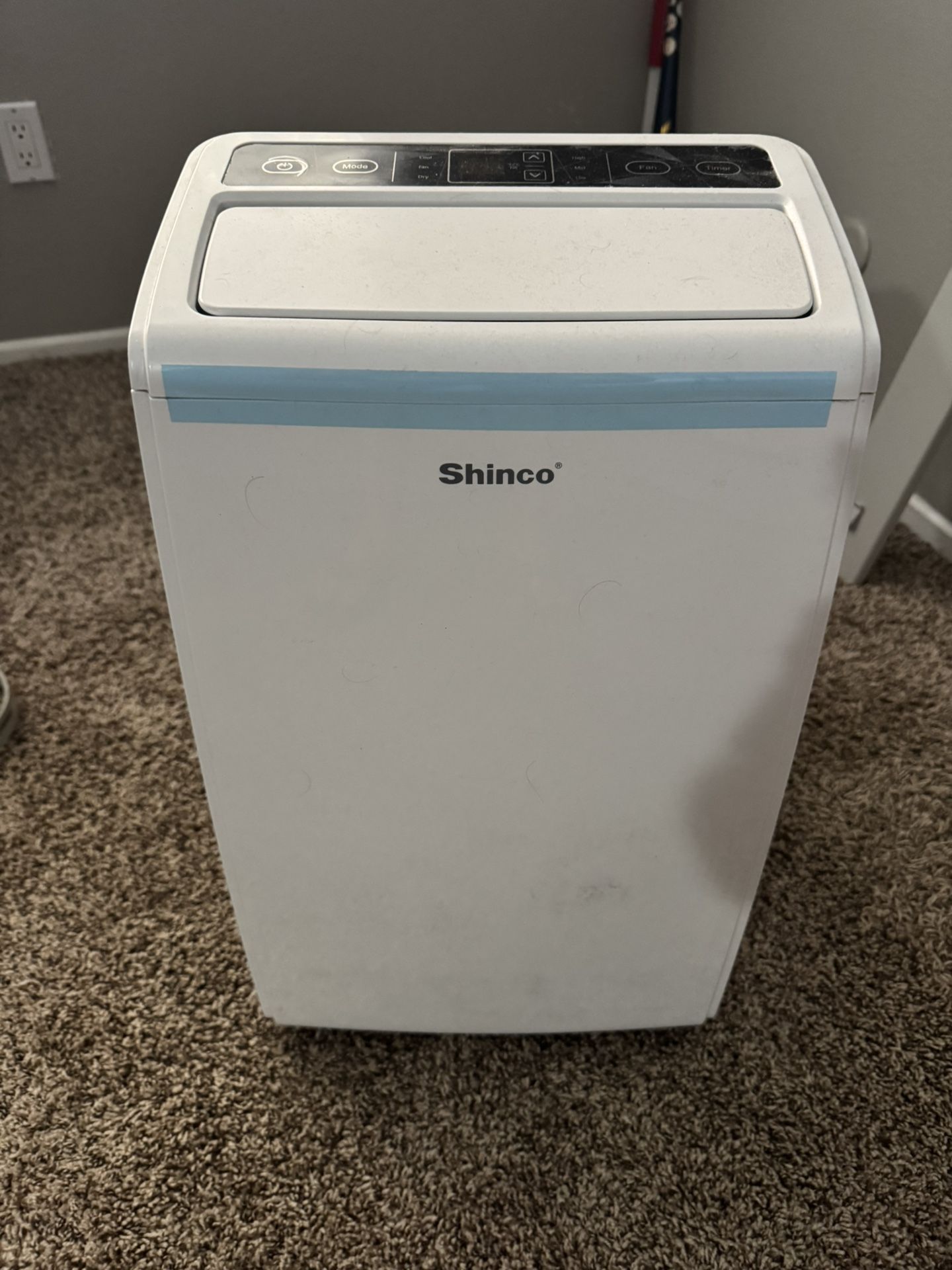 Portable AC unit