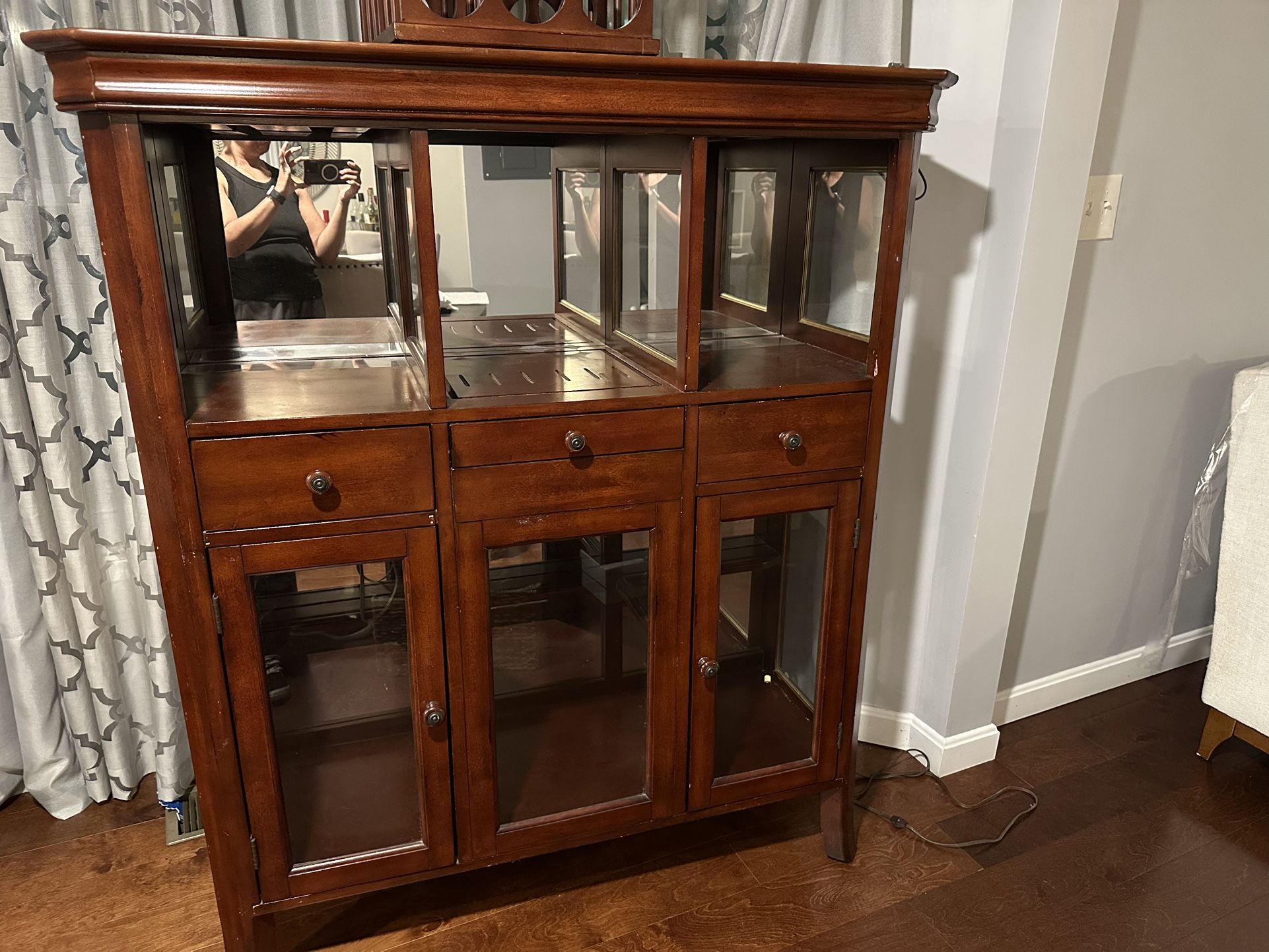 Solid Wood Wine Cabinet