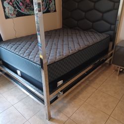 Moving? Need A New Mattress For A Queen Or king Bed?? Brand New Some Fulls And Twins Too!