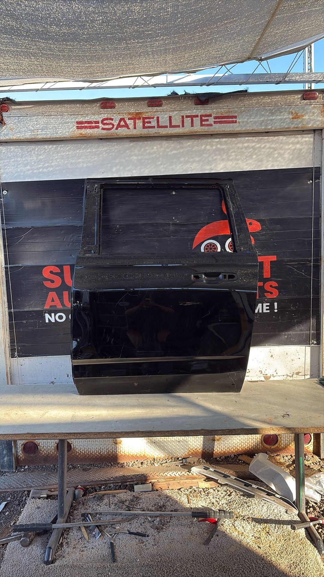 2021 Suburban Door Driver OEM 2025