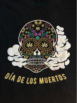 Women’s small tee shirt