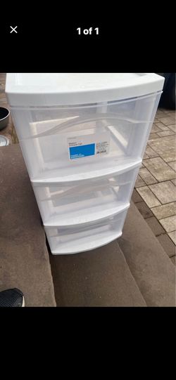 Plastic drawers 
