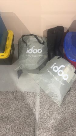 Two large queen, heavy duty air mattresses Two large queen, heavy duty, air mattress mattresses