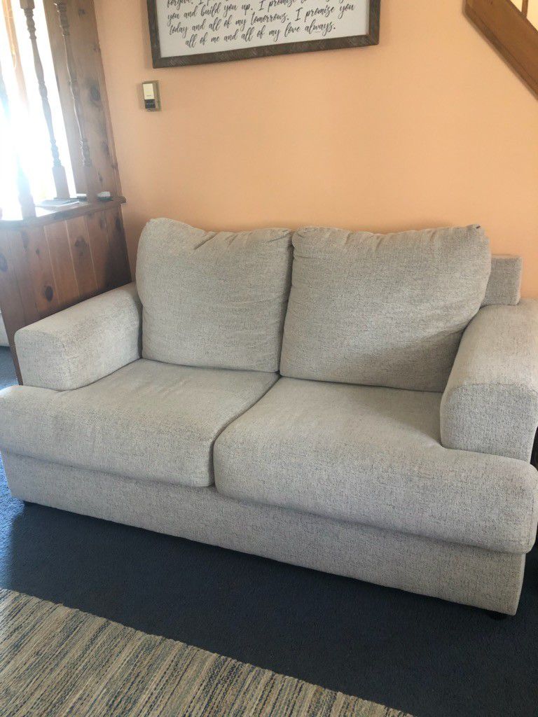 Oversized love seat, chair and ottoman