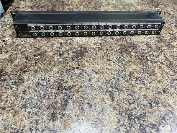 TASCAM PB-32P 32-Point Patch Bay TEAC CORP Made in Japan