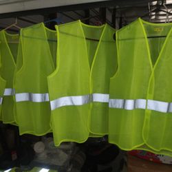 CONSTRUCTION SAFETY VEST