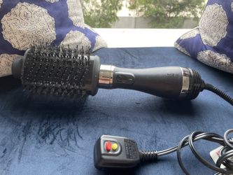 Hot Tools Round Brush