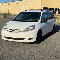 Toyota Sienna 2006