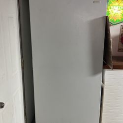 Kenmore Stand Up Freezer