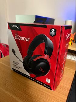 Hyper X Cloud III Gaming headset