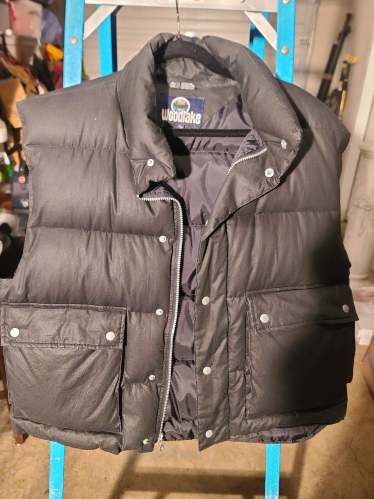 Black Puffy Vest