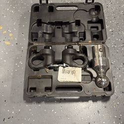 Chevrolet Silverado 2590 HD Bed Tow Hitch