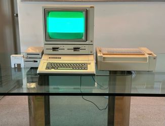 Vintage Apple IIe (2e) Computer With Monitor Floppy Disk Drives Printer