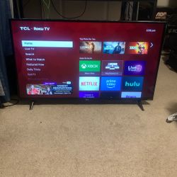 43 INCH TCL ROKU SMART TV