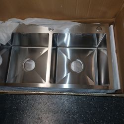 Stainless Steel Kitchen Sink