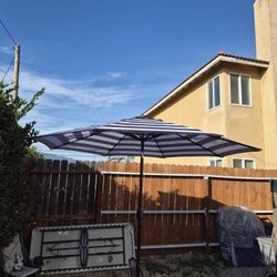 9" FT Market Umbrella Patio Color: Black And White Base Not Included 