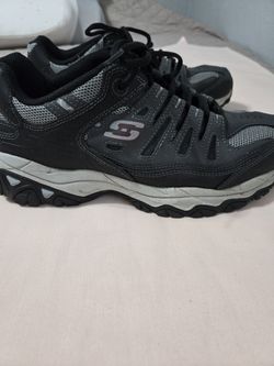 Skechers Sneakers 9.5