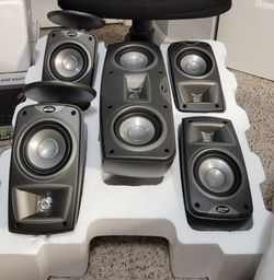 Klipsch Quintet III Home Theater Speaker System (5-Piece Set)