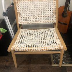 Safavieh Lounge Chair. 