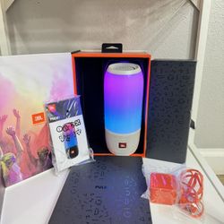 jbl pulse Speakers