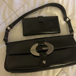 Vintage Y2K Guess  Wallet And Shoulder Bag 