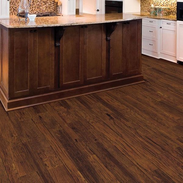 HOMELEGEND Barrett Distressed Hickory 3/8 in. T x 3.5 in. W Engineered Click Hardwood Flooring