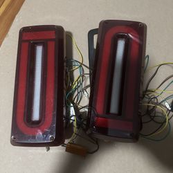 Tail Light Mercedes.  G500. 